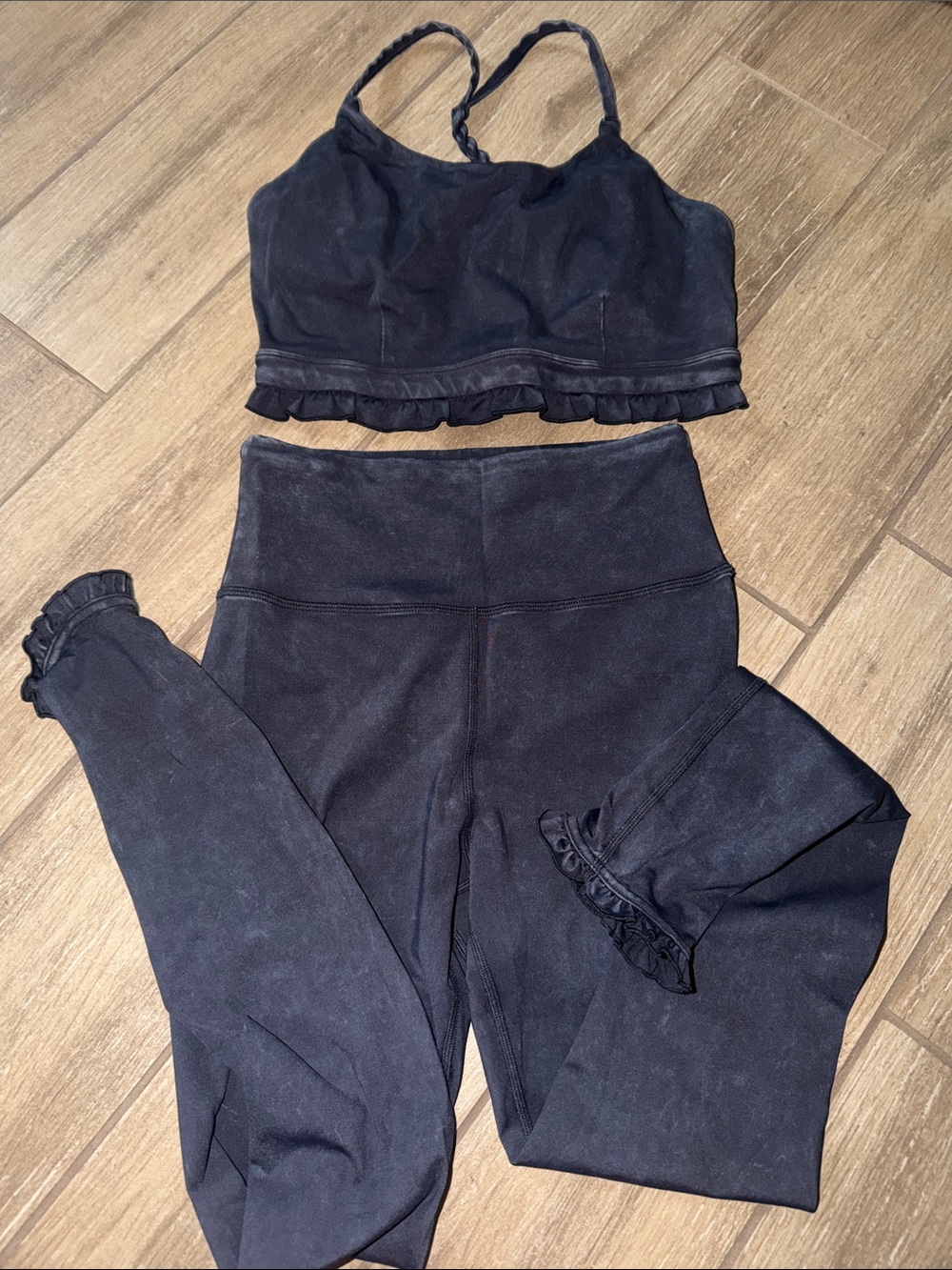 Joy Lab Ruffled High-Waist Leggings and Crop Top Set - Black S/XS